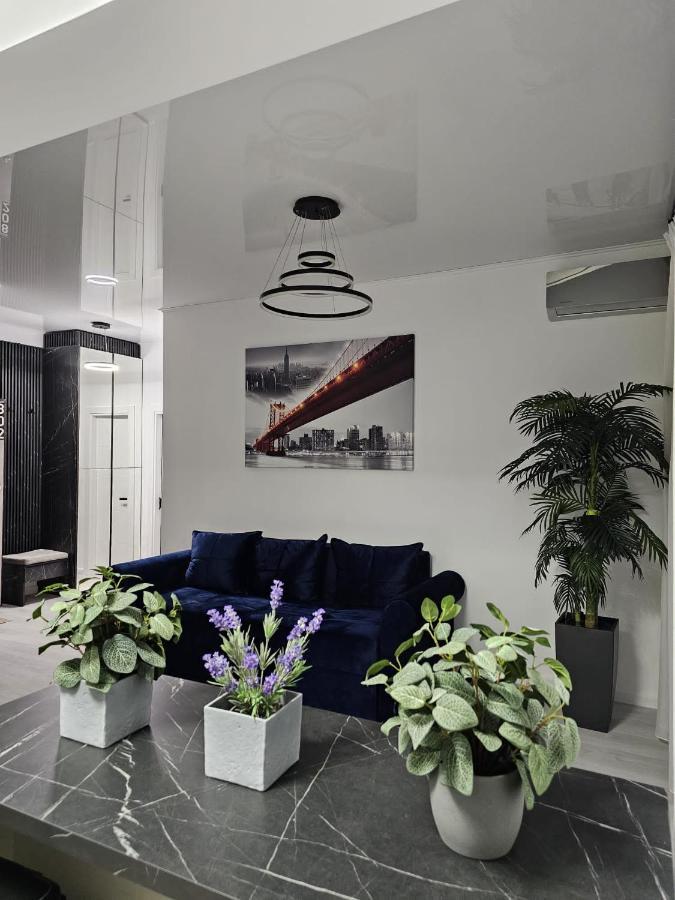 Mamaia Nord Vip Aparthotel Нэводари Экстерьер фото