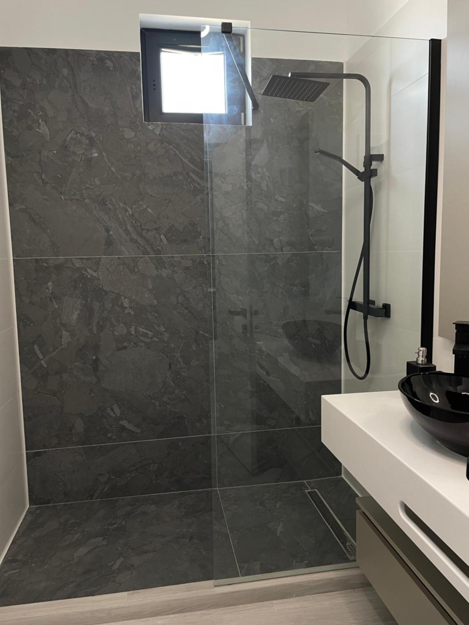 Mamaia Nord Vip Aparthotel Нэводари Экстерьер фото